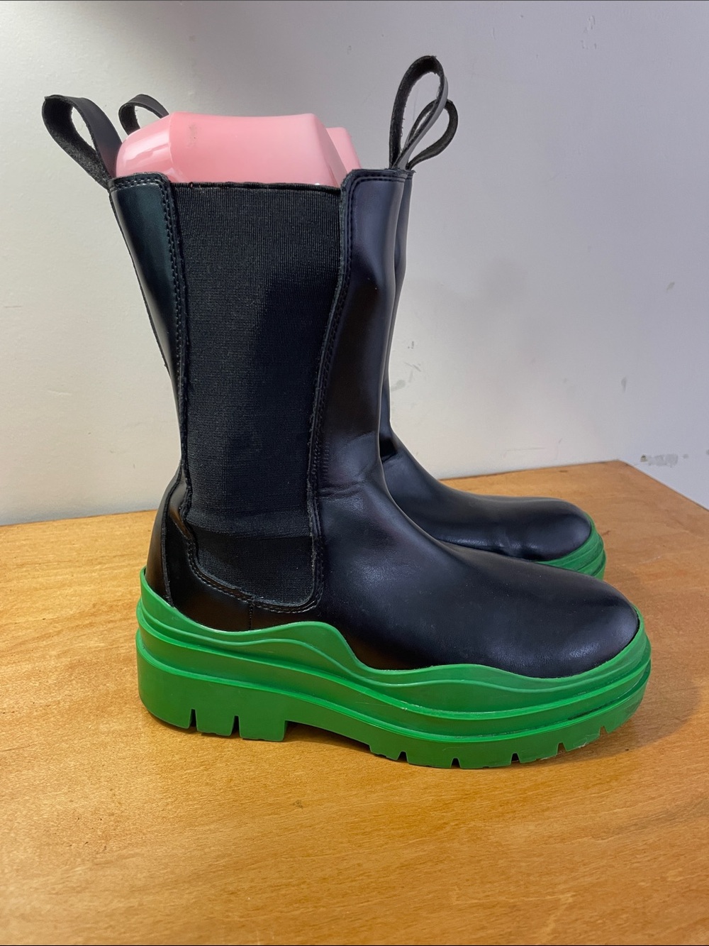 Bottega Veneta Black Leather Boots with Green Lug Platform. Size 7.5 (36)